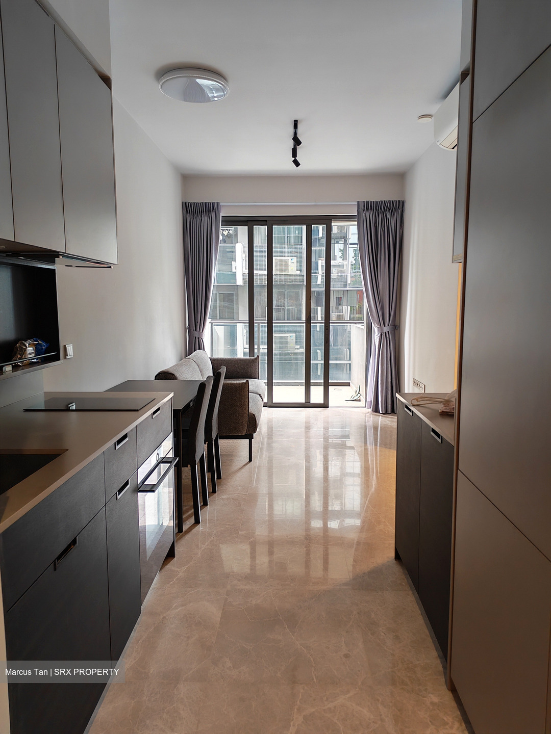 Haus On Handy (D9), Condominium #639886101